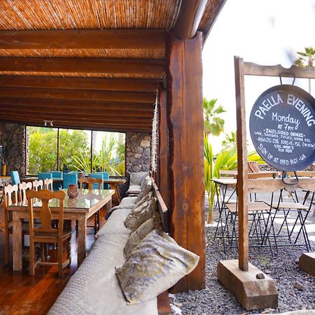 Finca De Arrieta Village - Yurts And Stone Cottages - Shared Pool - Walking Distance To Arrieta Beach - Eco Friendly Tabayesco Exterior photo