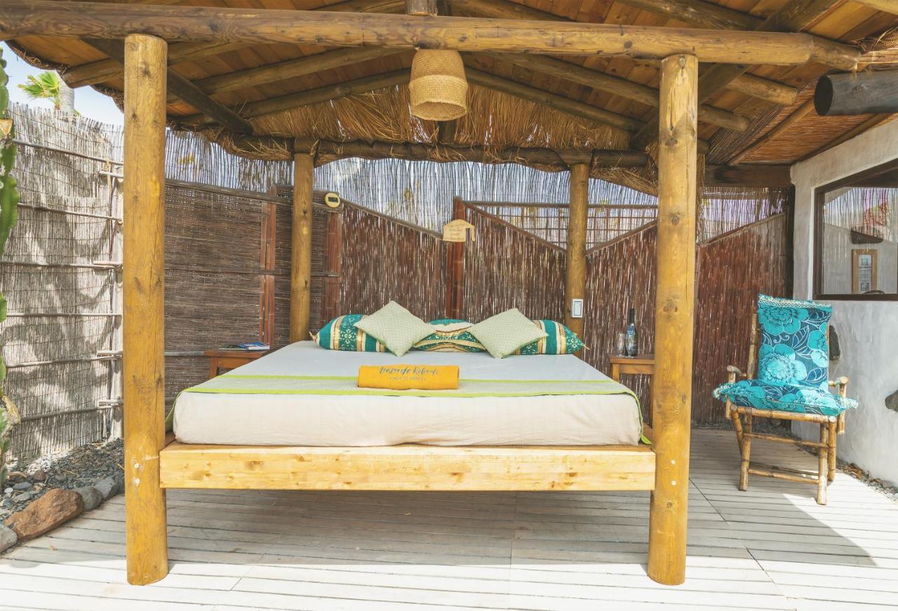Finca De Arrieta Village - Yurts And Stone Cottages - Shared Pool - Walking Distance To Arrieta Beach - Eco Friendly Tabayesco Exterior photo