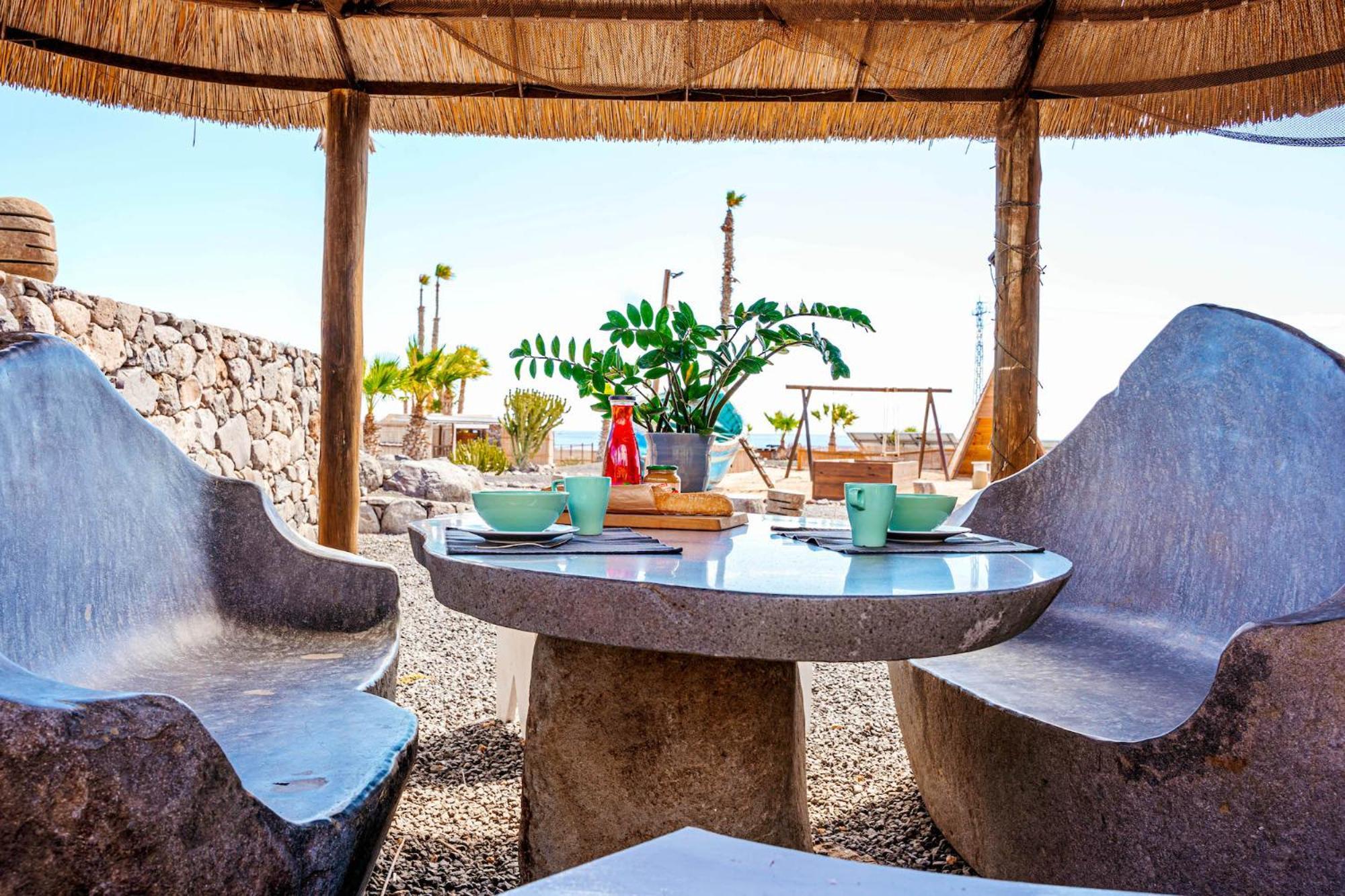 Finca De Arrieta Village - Yurts And Stone Cottages - Shared Pool - Walking Distance To Arrieta Beach - Eco Friendly Tabayesco Exterior photo
