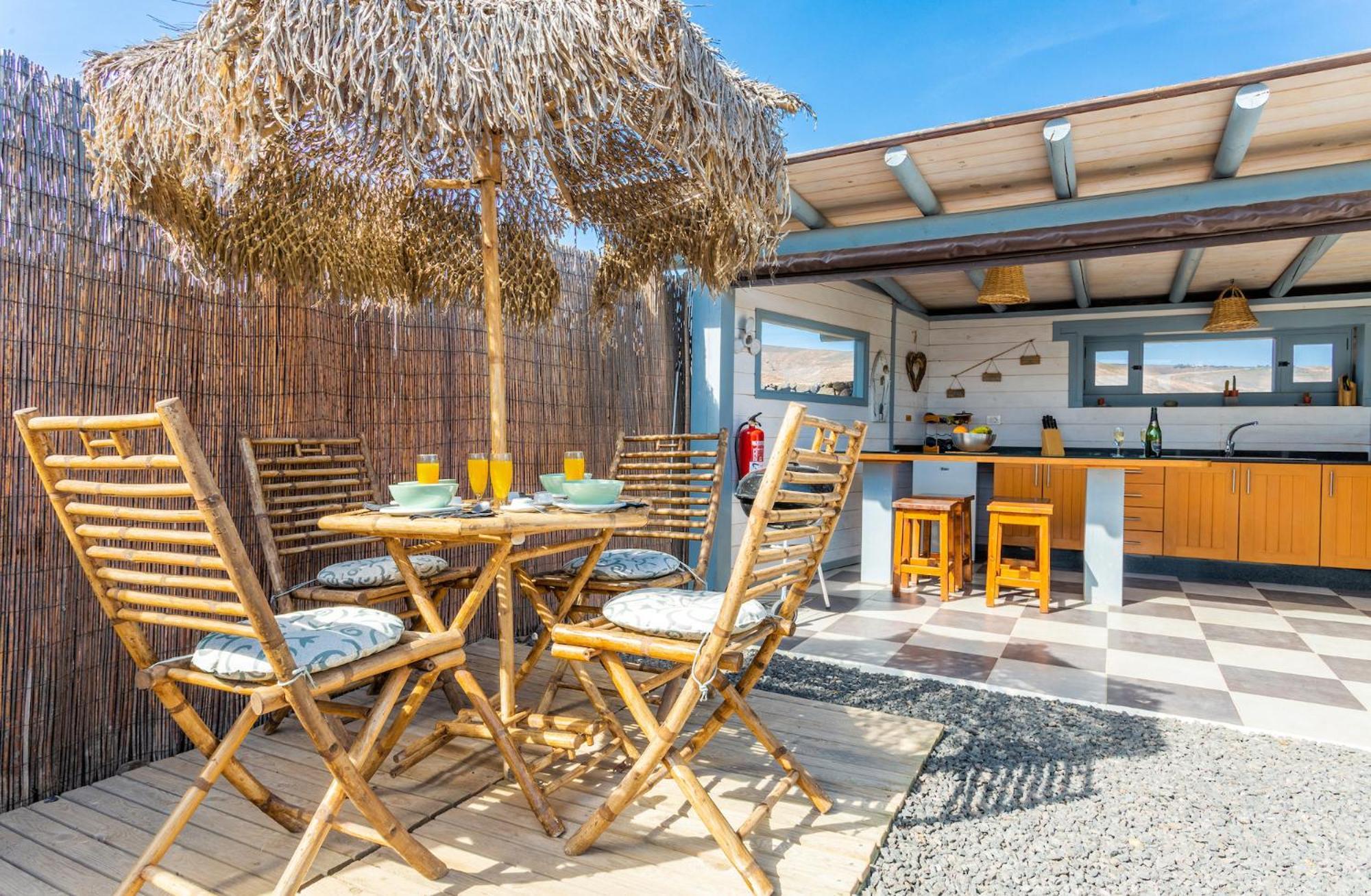 Finca De Arrieta Village - Yurts And Stone Cottages - Shared Pool - Walking Distance To Arrieta Beach - Eco Friendly Tabayesco Exterior photo
