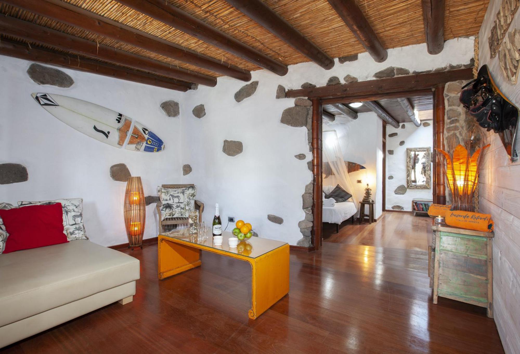 Finca De Arrieta Village - Yurts And Stone Cottages - Shared Pool - Walking Distance To Arrieta Beach - Off Grid Tabayesco Room photo
